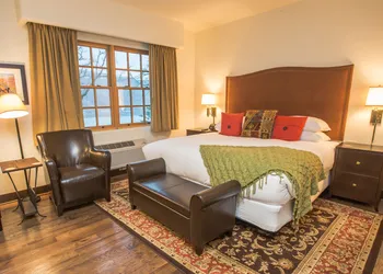 Columbia Cliff Villas Hotel hotel thumbnail 5