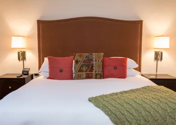 Columbia Cliff Villas Hotel hotel thumbnail 7