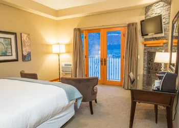 Columbia Cliff Villas Hotel hotel thumbnail 8