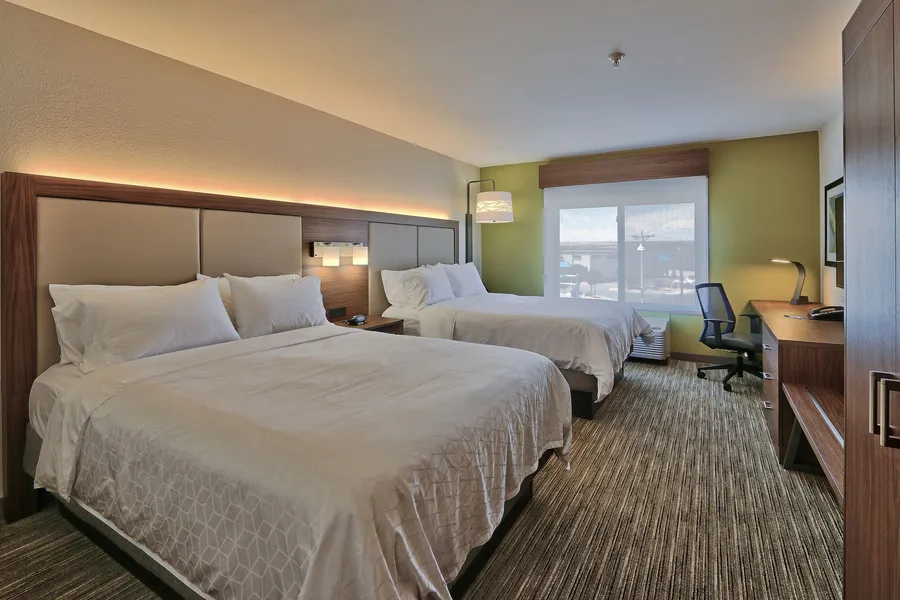 Holiday Inn Express & Suites Albuquerque Historic Old Town by IHG hotel detail image 6