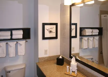Country Inn & Suites by Radisson, Wilson, NC hotel thumbnail 6