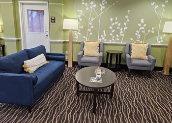 Sleep Inn & Suites Milwaukee Airport hotel thumbnail 3