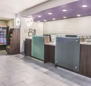 La Quinta Inn & Suites by Wyndham Bay City hotel detail image 3