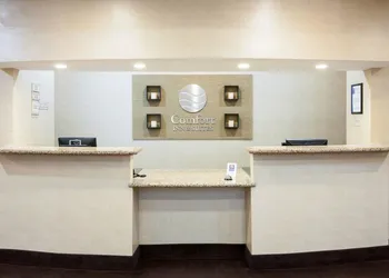 Comfort Inn & Suites Regional Medical Center hotel thumbnail 3
