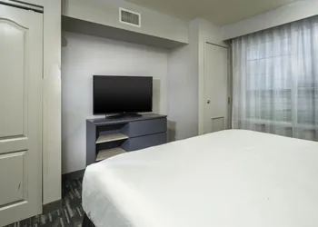 Country Inn & Suites by Radisson, Rocky Mount, NC hotel thumbnail 6