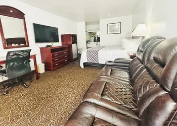 Shiloh Inn hotel thumbnail 5