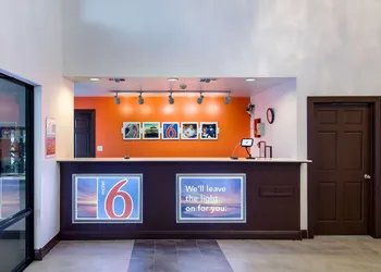 Motel 6 Moss Point, MS hotel thumbnail 4
