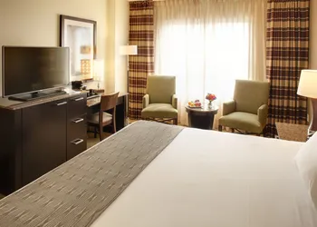 Isle Casino Hotel Bettendorf - A Caesars Rewards Destination hotel thumbnail 3
