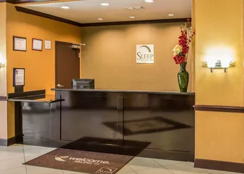 Sleep Inn & Suites hotel thumbnail 2