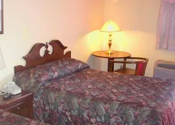 Budget Inn Frackville hotel thumbnail 3