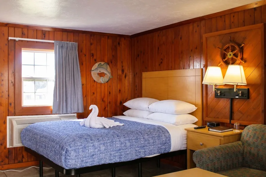 Seahorse Inn and Cottages hotel detail image 2