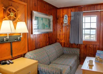 Seahorse Inn and Cottages hotel thumbnail 4