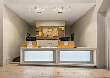Holiday Inn Express Hotel & Suites Okmulgee by IHG hotel thumbnail 2