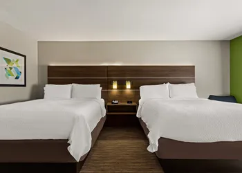 Holiday Inn Express Hotel & Suites Okmulgee by IHG hotel thumbnail 8