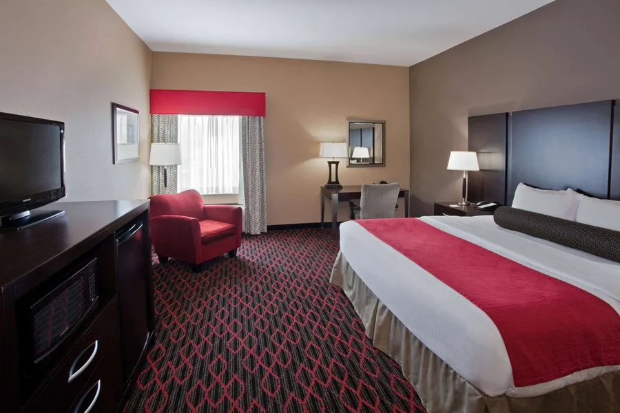La Quinta Inn & Suites by Wyndham Conway hotel detail image 6