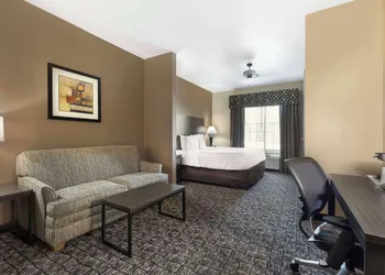 Best Western Carthage Inn & Suites hotel thumbnail 6