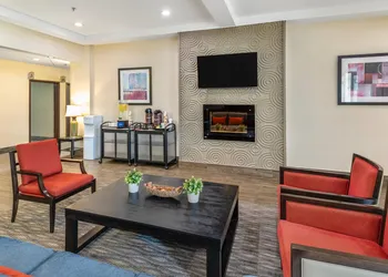 Comfort Inn hotel thumbnail 5