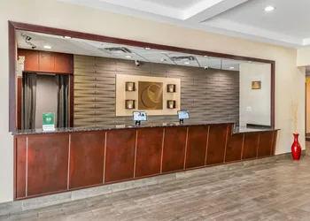 Comfort Inn hotel thumbnail 6