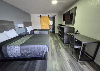 Stay Inn and Suites hotel thumbnail 6