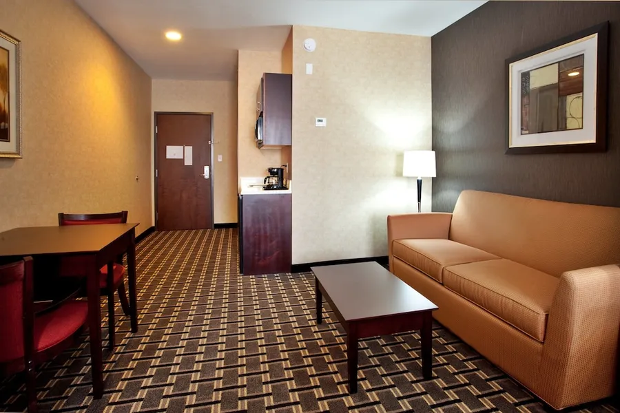 Holiday Inn Express Hotel & Suites AMITE by IHG hotel detail image 6