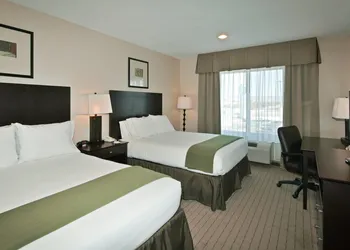 Holiday Inn Express Hotel & Suites Grants - Milan by IHG hotel thumbnail 6