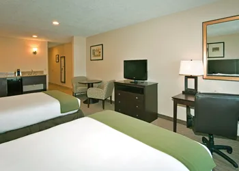 Holiday Inn Express Hotel & Suites Grants - Milan by IHG hotel thumbnail 7
