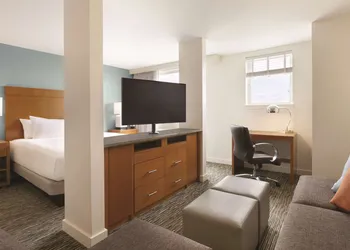 Hyatt House Denver Airport hotel thumbnail 6