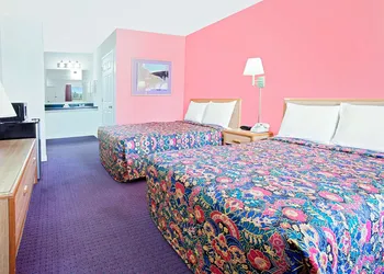 Knights Inn Muskogee hotel thumbnail 6
