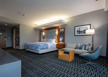 The Hotel at Kirkwood Center hotel thumbnail 8