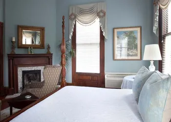 Forsyth Park Inn hotel thumbnail 7