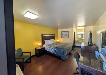 Crossroads Inn - Downtown Sacramento hotel thumbnail 8