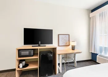 Spark by Hilton Mansfield hotel thumbnail 8