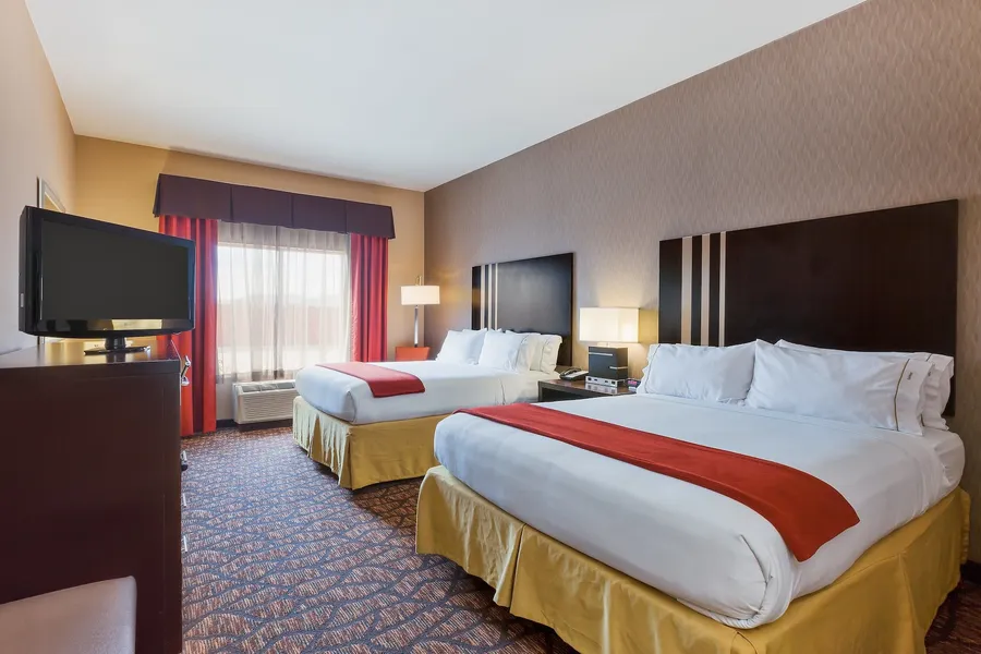 Holiday Inn Express & Suites Alpine Southeast by IHG hotel detail image 2