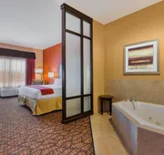 Holiday Inn Express & Suites Alpine Southeast by IHG hotel detail image 3