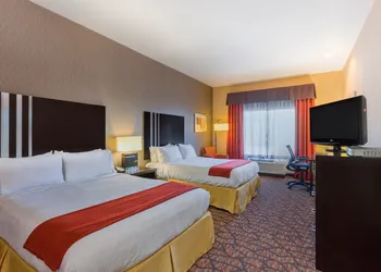 Holiday Inn Express & Suites Alpine Southeast by IHG hotel thumbnail 5