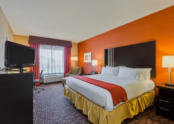 Holiday Inn Express & Suites Alpine Southeast by IHG hotel thumbnail 6