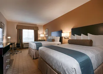 Best Western Plus Lytle Inn & Suites hotel thumbnail 4