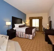 Best Western Plus Lytle Inn & Suites hotel detail image 5
