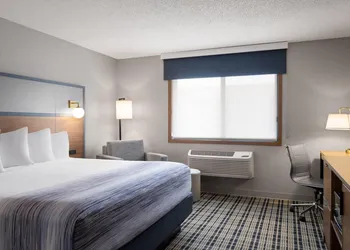 AmericInn by Wyndham Alexandria hotel thumbnail 8