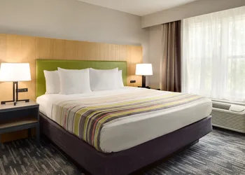 Country Inn & Suites by Radisson, Brookings, SD hotel thumbnail 3