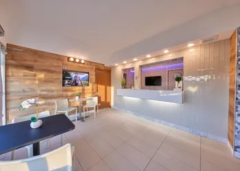 Regency Inn hotel thumbnail 5