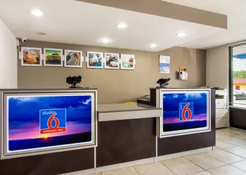 Motel 6 Lagrange, GA hotel thumbnail 3