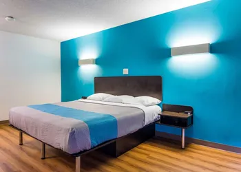 Motel 6 Lagrange, GA hotel thumbnail 7