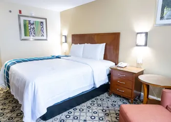 Baymont by Wyndham College Park Atlanta Airport South hotel thumbnail 7