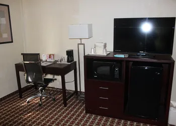 Comfort Inn Feasterville - Trevose hotel thumbnail 8