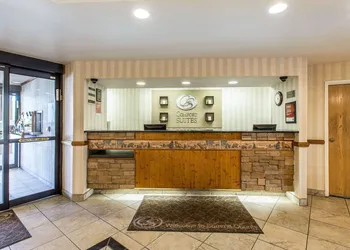 Comfort Suites Summit County hotel thumbnail 3