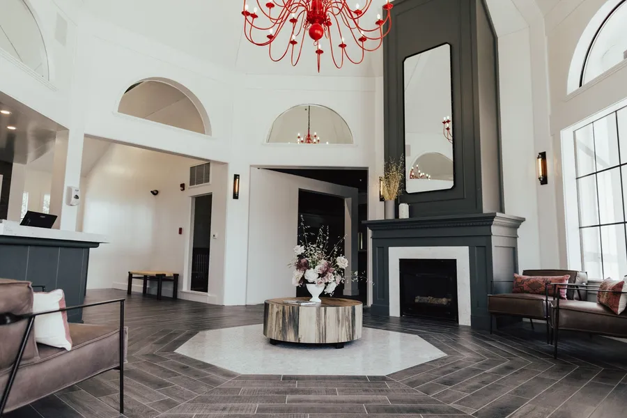 Vinland Hotel and Lounge hotel detail image 2