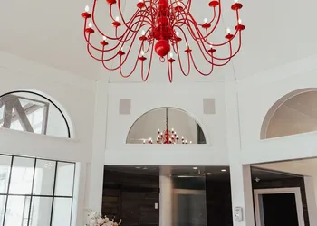 Vinland Hotel and Lounge hotel thumbnail 3