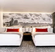 Vinland Hotel and Lounge hotel detail image 5