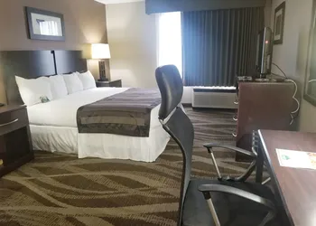 Wingate by Wyndham Raleigh Durham Airport RTP hotel thumbnail 4